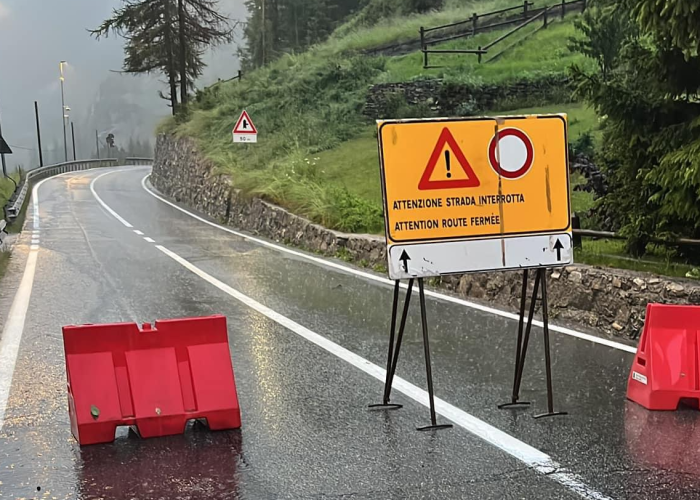 Strada Cogne chiusa