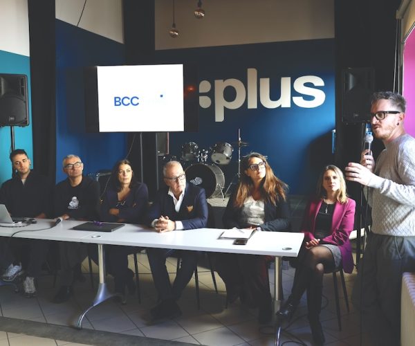 Tavolo Conferenza stmapa BCC Talks