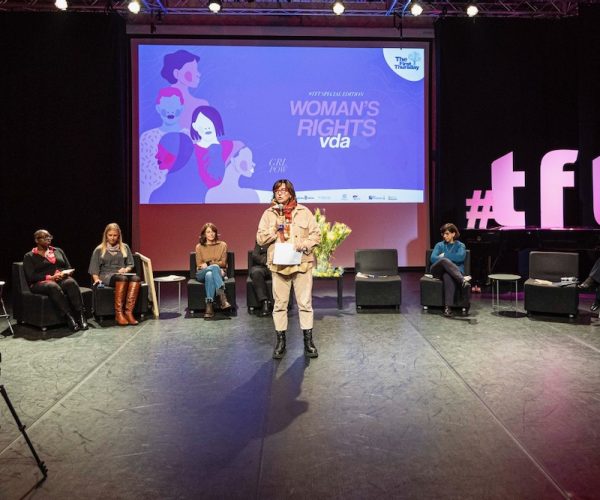 The First Thursday I diritti della donna novembre