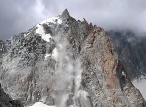 La scarica sulla Tour Ronde.