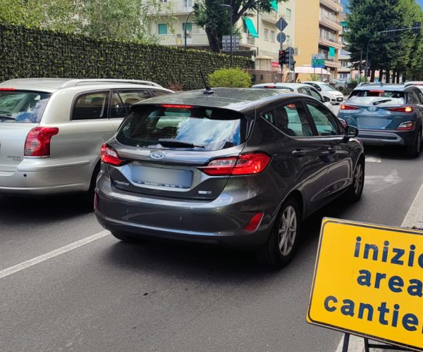 Traffico via Saint Martin