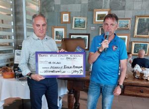 Trofeo Veterani Valle Aosta - l'assessore allo sport del Comune di Chatillon Luigi Girola e il presidente Vda Chatillon Yogamma Dimitri Dellea