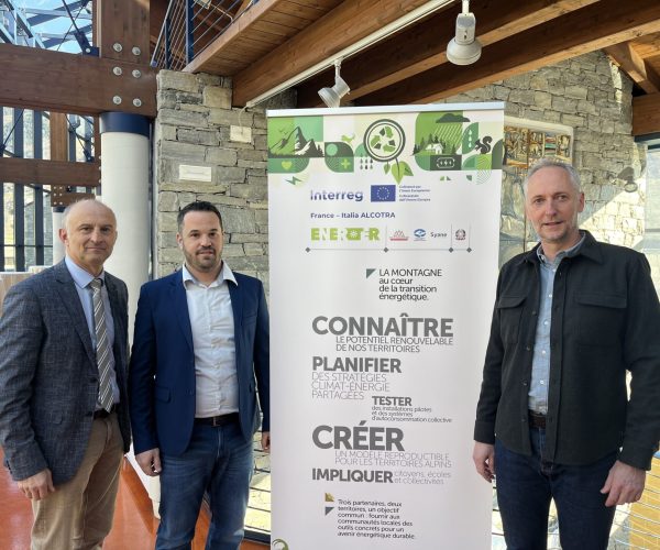 Joël BAUD GRASSET – Président du SYANE - Syndicat des énergies et du numérique en Haute-Savoie Gabriel DIEMOZ – Président de l’Unité des Communes valdôtaines Grand-Combin Hervé Villard – CCVCMB Communauté de Communes de la Vallée de Chamonix Mont Blanc – Vice-président en charge de la transition écologique et énergétique