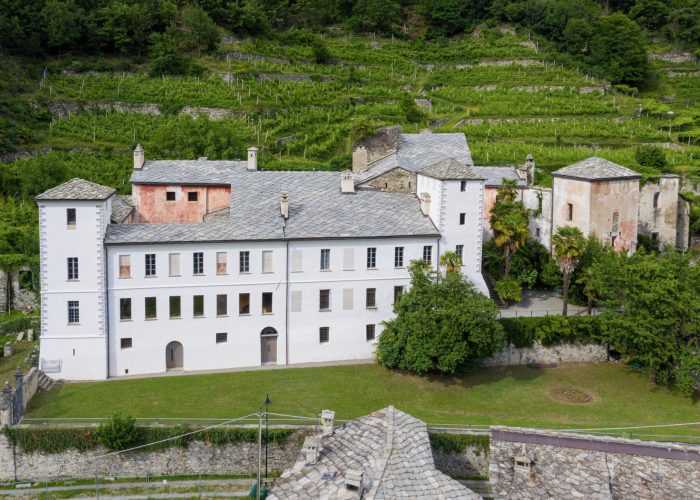 VALLE D'AOSTA Castello Vallaise Arnad (foto Enrico Romanzi)