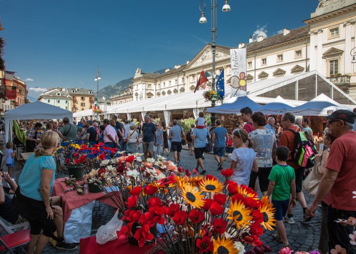 VALLE D'AOSTA Foire d'été copia