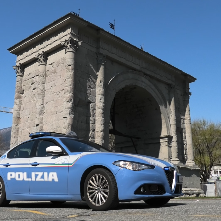 Volante Arco Augusto