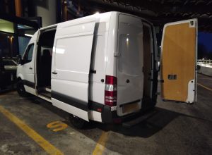 Il furgone diretto in Francia fermato dalla Polizia