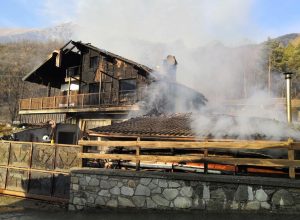 Incendio falegnameria Saint-Vincent