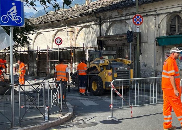 I lavori in via Monte Solarolo, ad Aosta