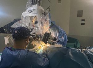 L'intervento eseguito dall'équipe di Neurochirurgia del Parini