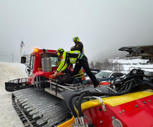 Soccorso Alpino Gatto delle nevi