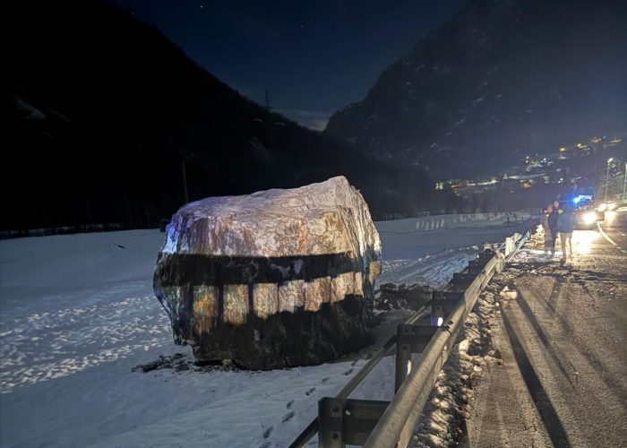 Masso caduto regionale 44 Issime