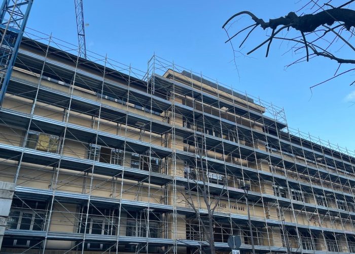 I lavori all'ex Liceo scientifico Bérard di via Consel des Commis, ad Aosta