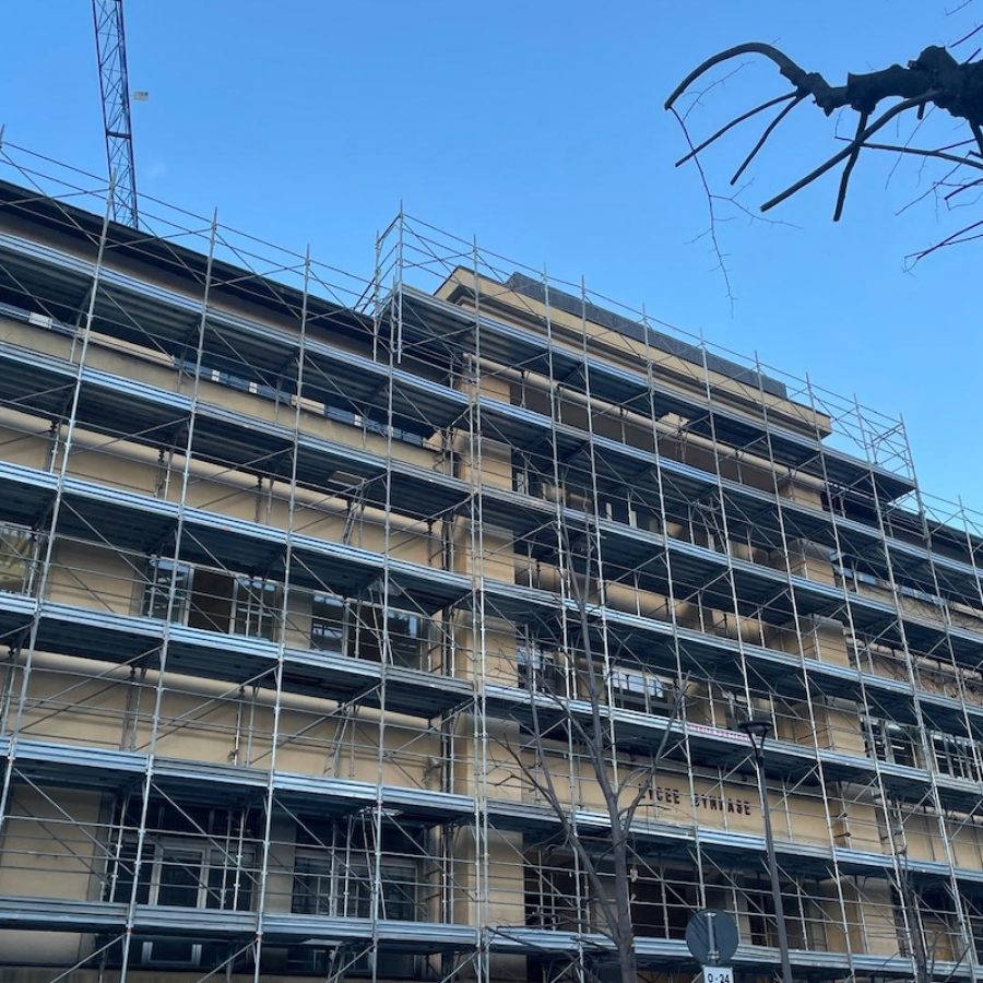 I lavori all'ex Liceo scientifico Bérard di via Consel des Commis, ad Aosta