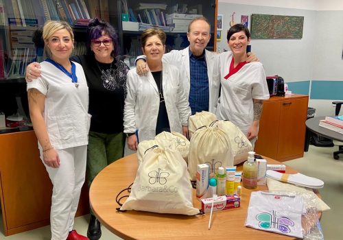 I kit donati al Pronto soccorso di Aosta dall'Associazione Barbara & Co