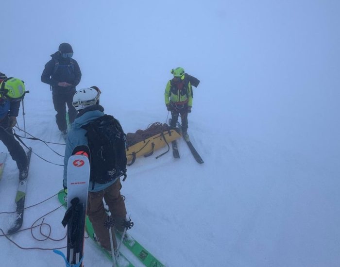L'intervento della squadra del Soccorso alpino valdostano alla Becca di Nana