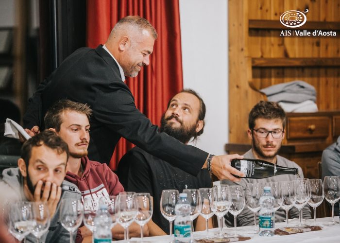 AIS Valle d'Aosta corso sommelier