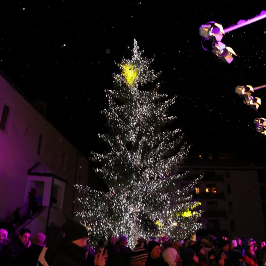 Welcome Winter 2018, l'accensione dell'albero a Courmayeur