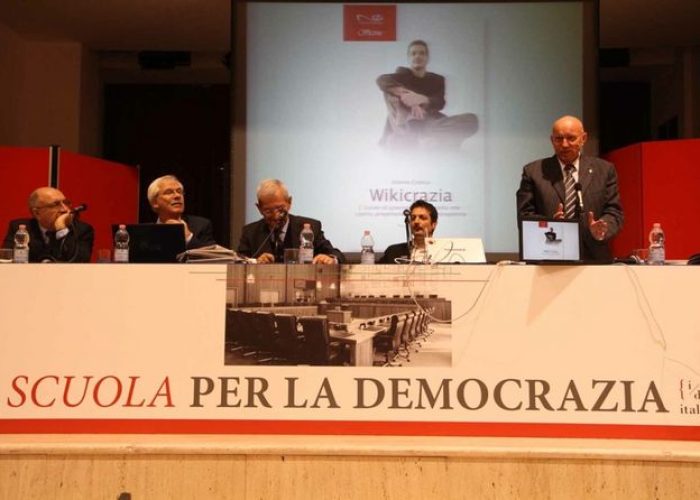 Scuola per la democrazia