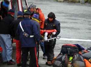 Il recupero delle salme da parte del Soccorso Alpino