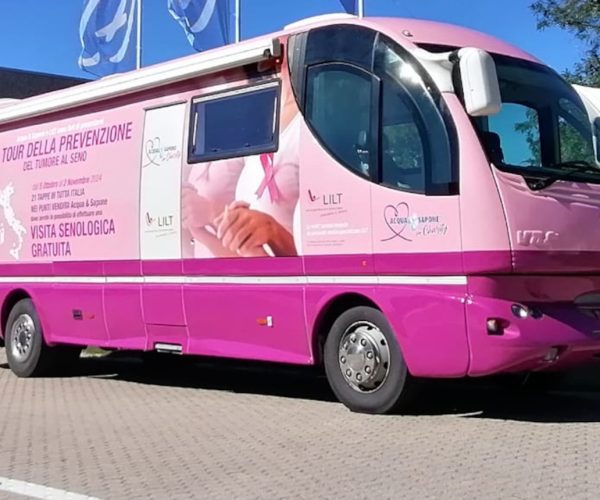 Visite senologiche gratuite ambulatorio mobile Lilt