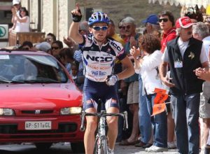 Anatoliy Pakhtusov si aggiudica la prima tappa del Giro della Valle d'Aosta