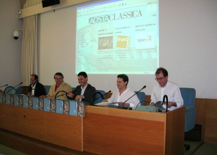 Un momento della conferenza stampa