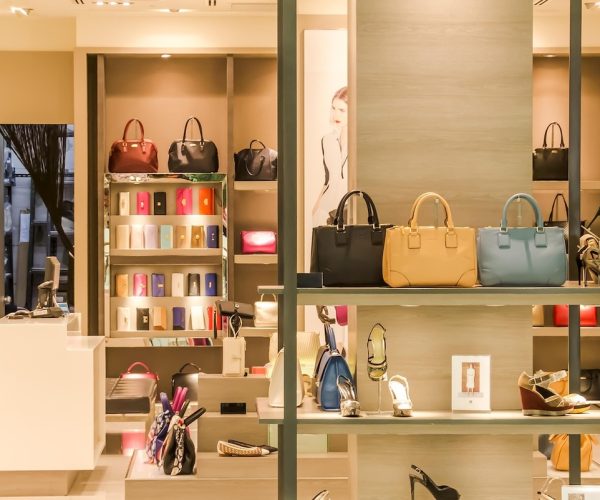 Clienti - negozio - commercio - stock