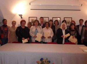 Le prime 15 assistenti personali che hanno ricevuto l'attestato