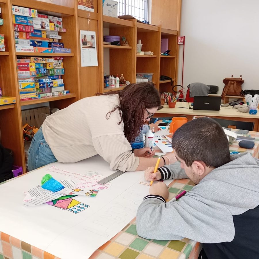 attività laboratorio centro per le famiglie