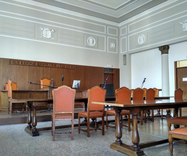 Aula tribunale, Tribunale, udienza, giudizio, processo