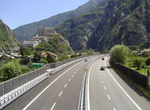 Autostrada (foto d'archivio)