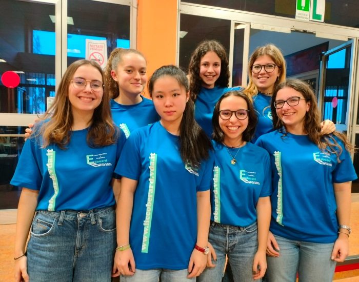La squadra femminile del Bérard ai campionati matematici