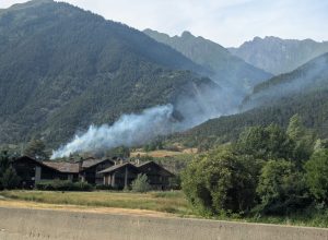 incendio boschivo Morgex