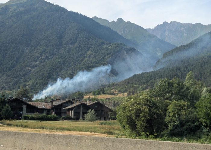incendio boschivo Morgex