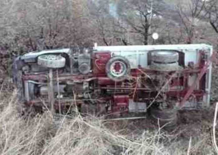 Camion ribaltato a Quart