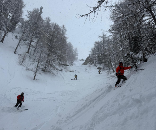 canali Vesses sciatore bloccato