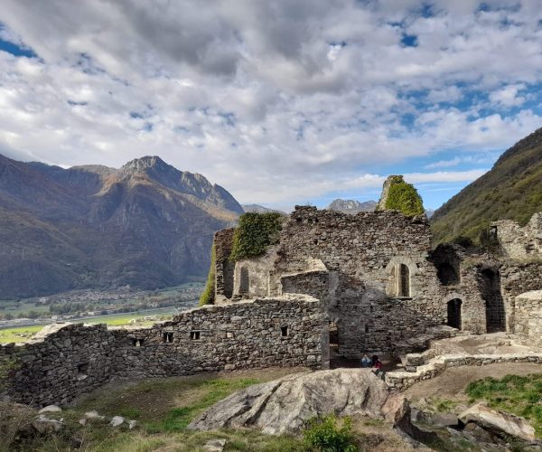Il castello dei Signori di Pont-Saint-Martin