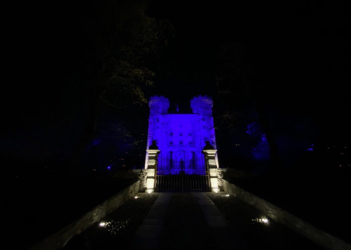 castello Aymavilles blu
