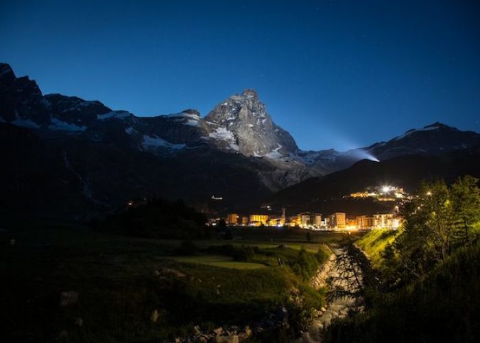 I Festeggiamenti per i 150 anni del Cervino