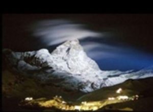 Il Cervino illuminato