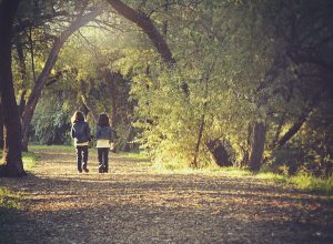 bambini, passeggiata