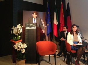 Da sinistra Karl Alberts e Shanshan Li di Chinova