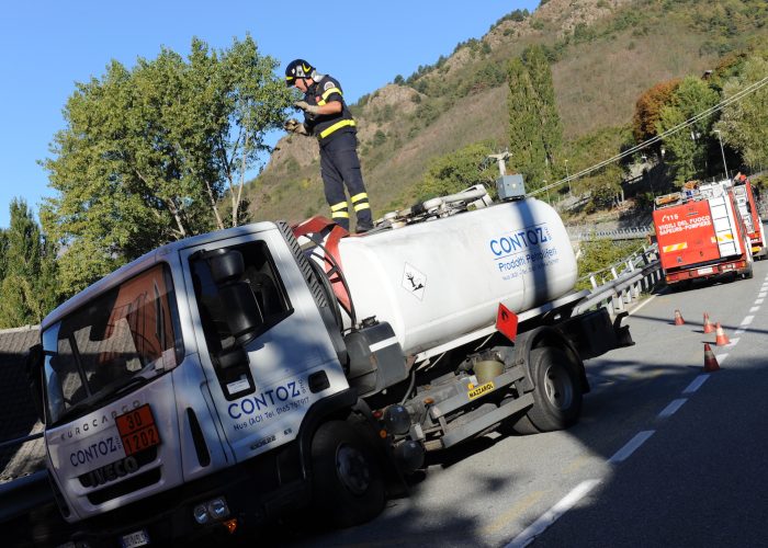 cisterna ribaltata a Quart