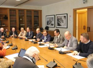 conferenza stampa contro defr