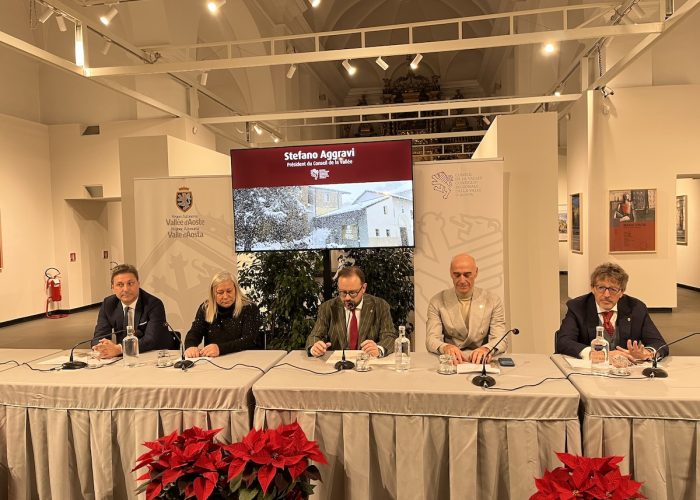 conferenza stampa fine anno Consiglio Valle