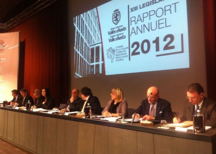 Conferenza stampa fine anno 2012