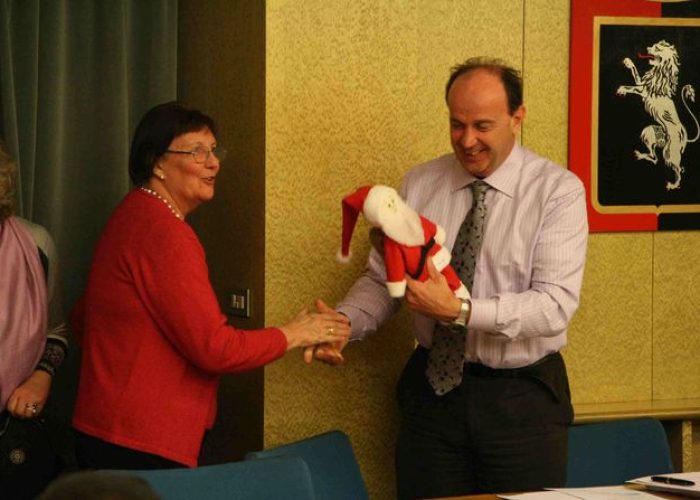 La consegna della Puetta Babbo Natale