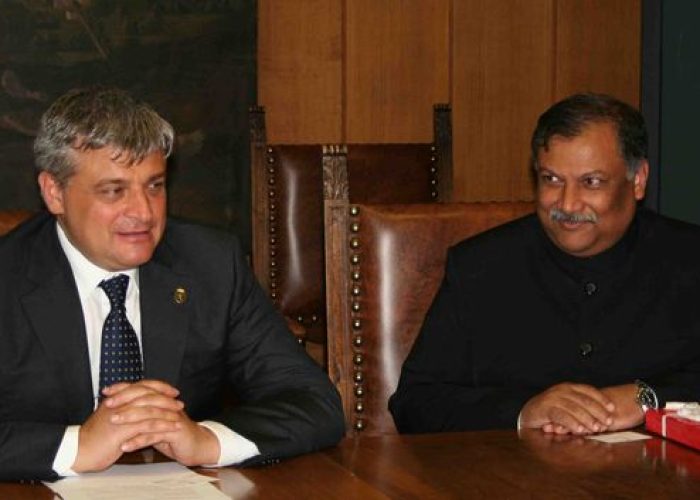 Luciano Caveri e Sarvajit Chakravarti