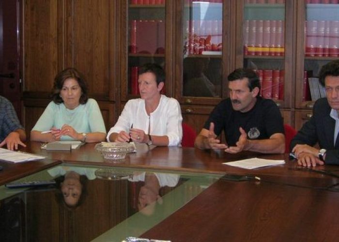 Un momento della conferenza stampa convocata dal Trait d'Union
